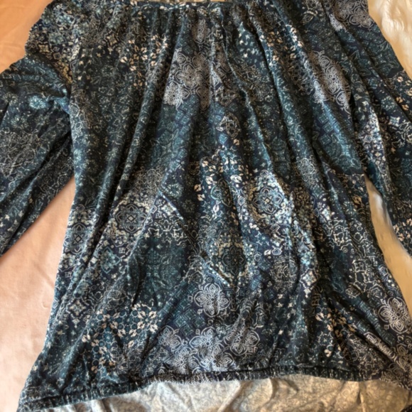 Loose and comfy knit fabric blouse - Picture 5 of 5